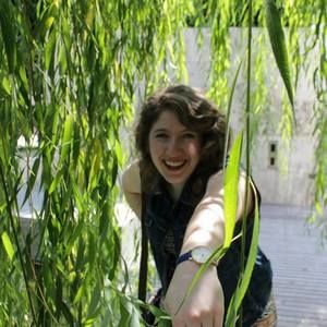 Meet your Posher, Caitlyn